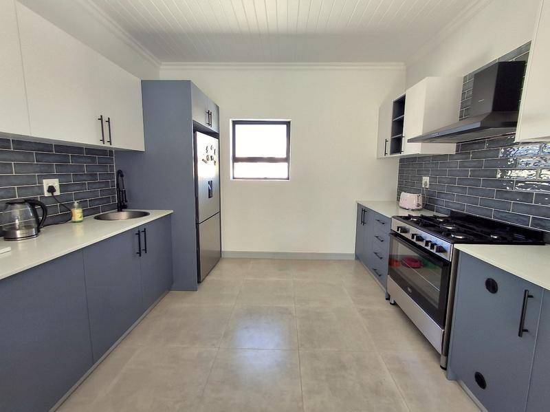 3 Bedroom Property for Sale in Britannia Bay Western Cape